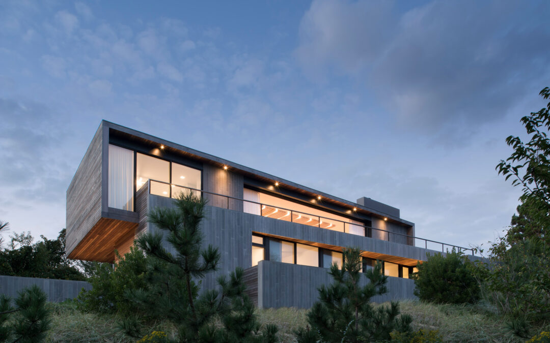House in Montauk by Bates Massi