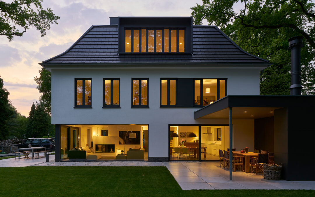 Renovated family home in Bergisch Gladbach, Germany by Erika Werres